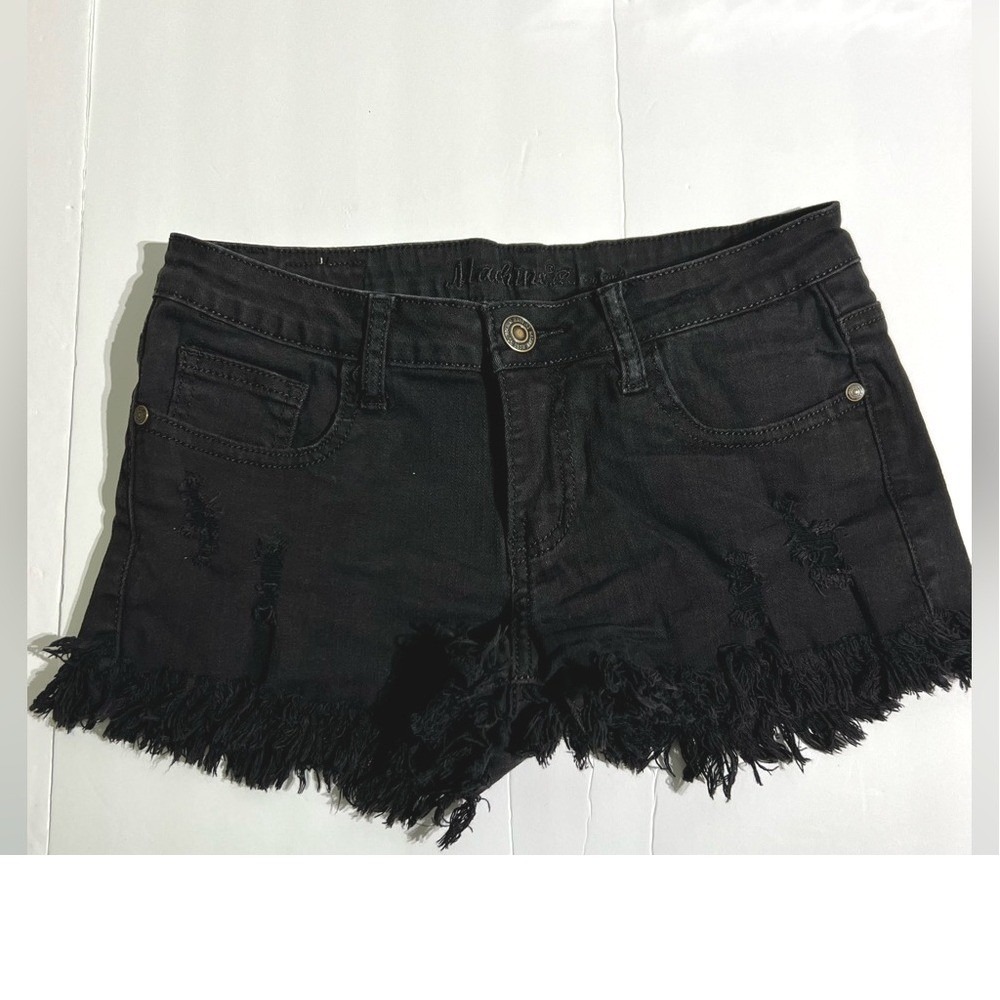 Machine Nouvelle Mode Black Denim Shorts Frayed Hems Size 28 USA Medium